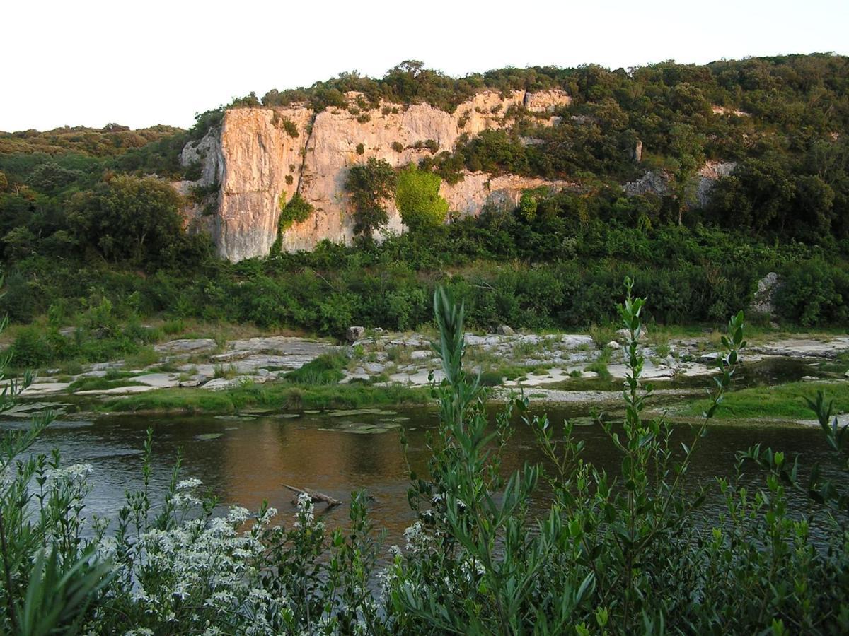 Villa Le Mazet Des Cigales Vers-Pont-du-Gard Exterior foto